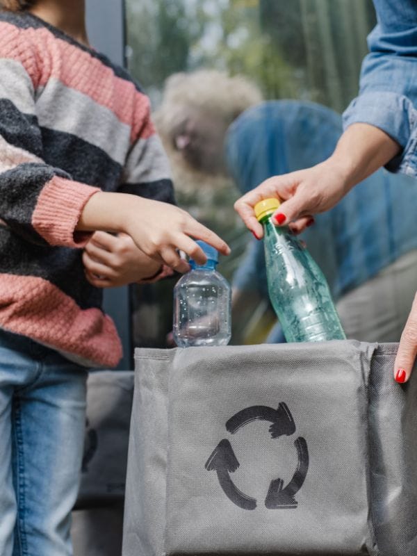 Reciclarea-un-obicei-bun-evoton